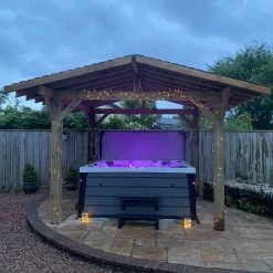 Ruby UK Premium Pergolas - Featheredge Roof Roofed Pergolas